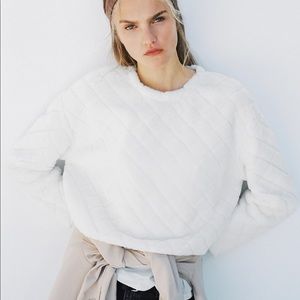 ZARA WHITE FAUX FUR SWEATER